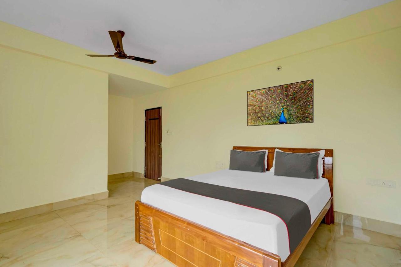 Collection O Emara Inn Near Ascendas Park Square Mall Бангалор Екстериор снимка